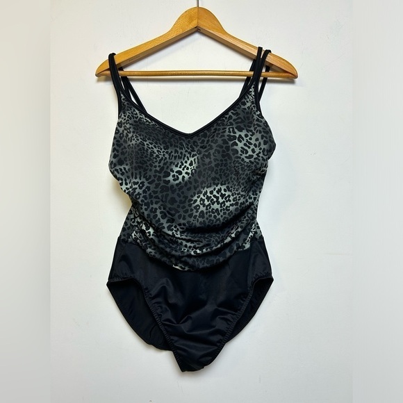 Miraclesuit Leopard print Black Swimming suit Size 12 - Picture 1 of 8